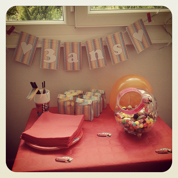 sweet table 3 ans - anniversaire cars