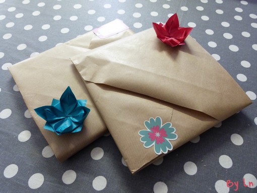 paquets-cadeaux-origami-fleurs