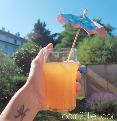 DIY : des parasols en papier pour vos cocktails !